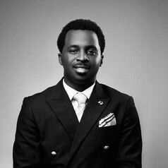 Dr Nicholas Aderinto